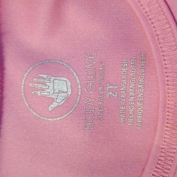 BODY GLOVE, GIRLS 2PC. OUTFIT, SIZE 2T. - Picture 7 of 9